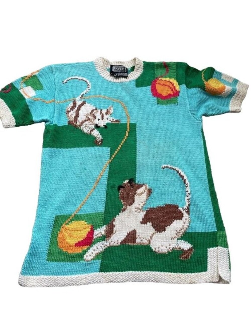 Berek Marta D Sweater Hand Knit Playful Cat Kitten Lover Short Sleeves Small VTG